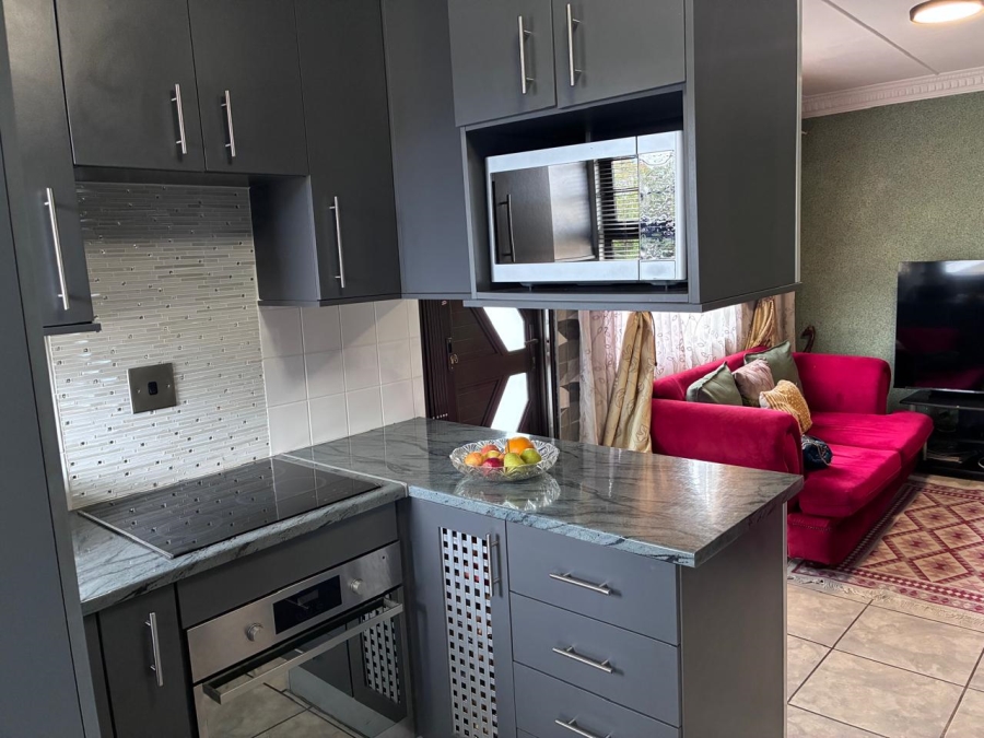 3 Bedroom Property for Sale in Amalinda Eastern Cape